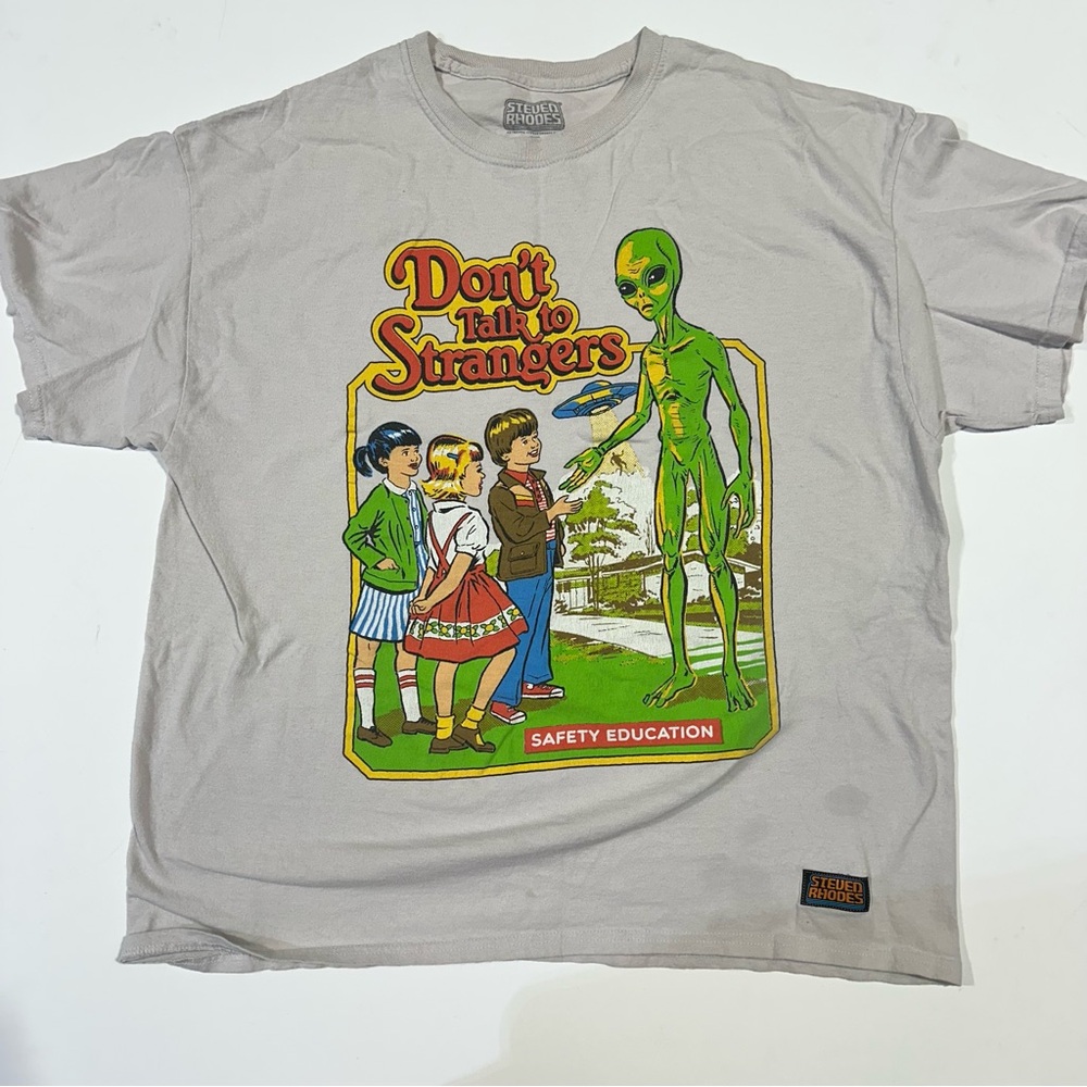 Steven Rhodes Alien Graphic Tee - Light Gray
